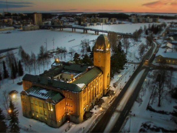 Joensuun-kaupunginteatteri-teatteri-Joensuun-keskustassa