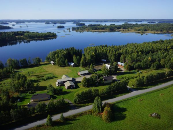 Karjalan Helmi, Perle von Karelien