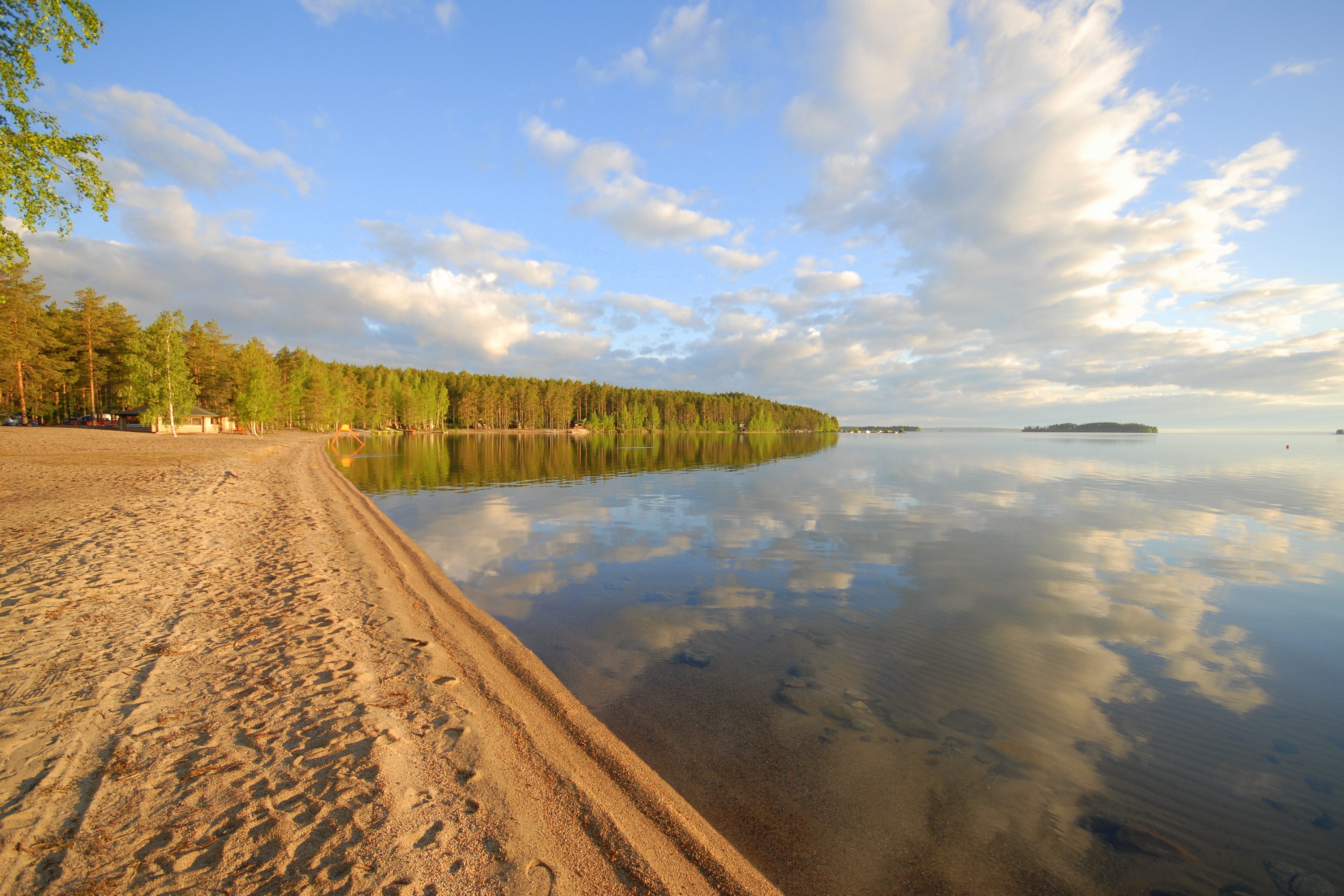 Ruokkeen lomakylä Kiteellä Saimaan Puruveden rannalla