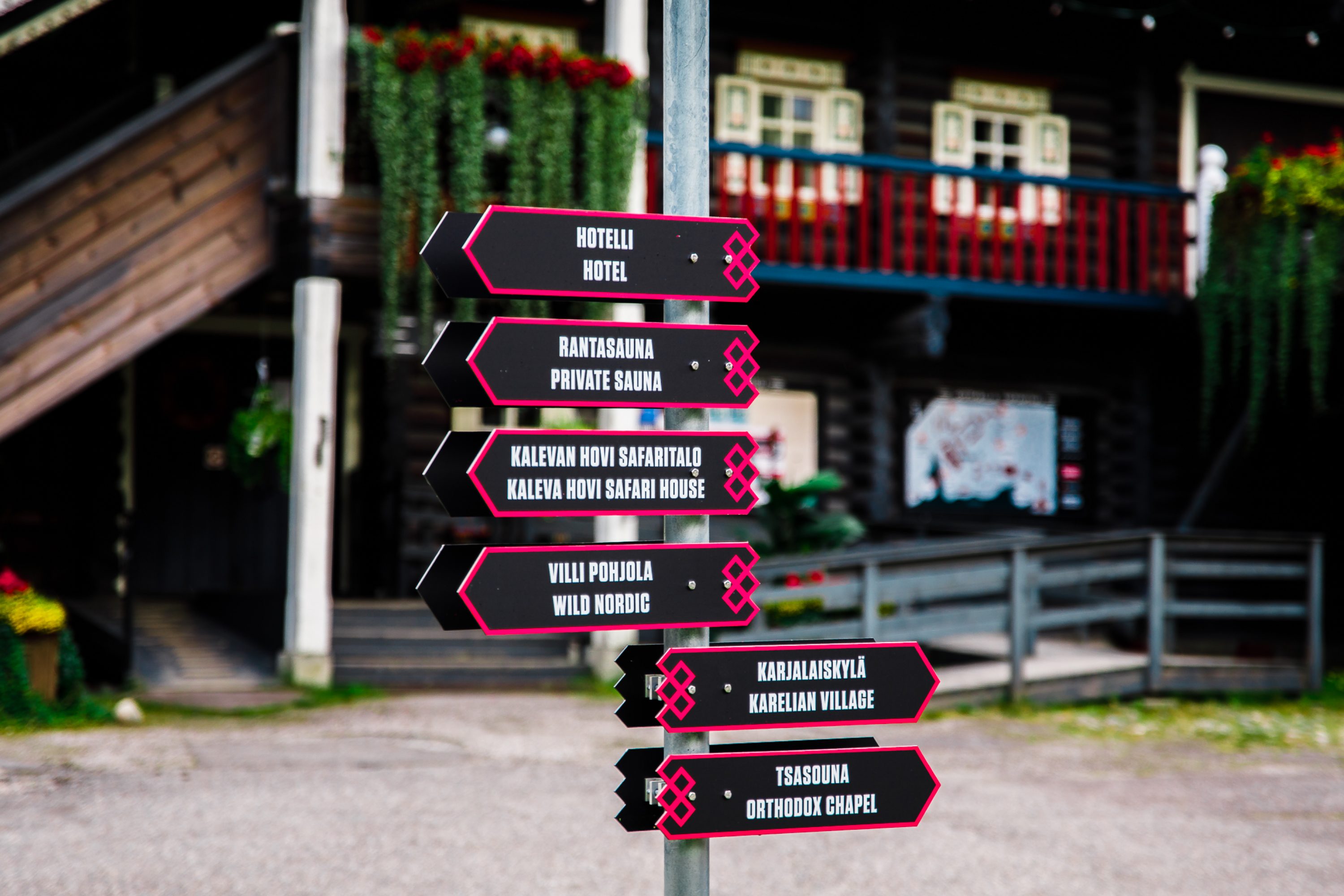 Signs in front of the Bomba House