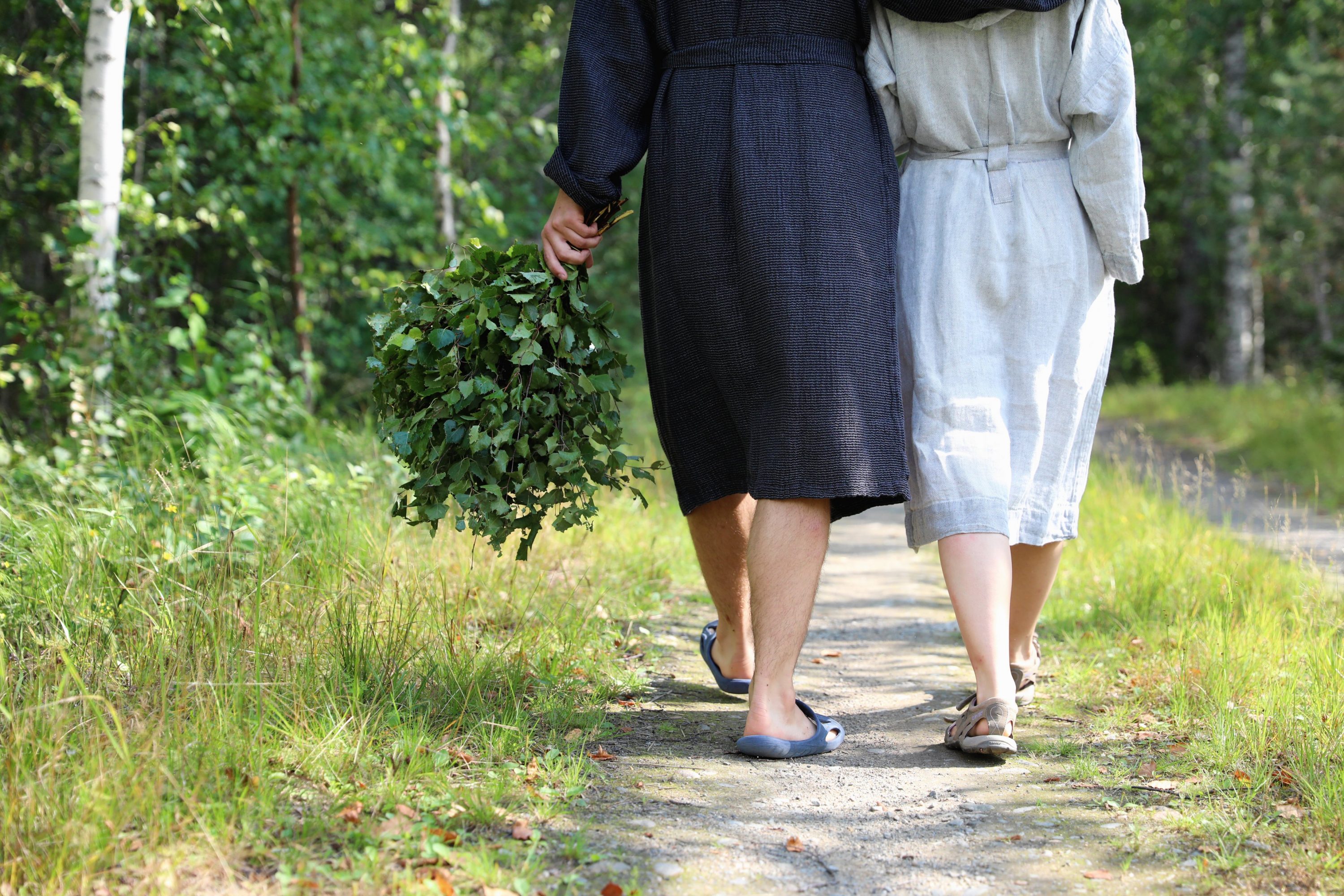 A couple walking to sauna