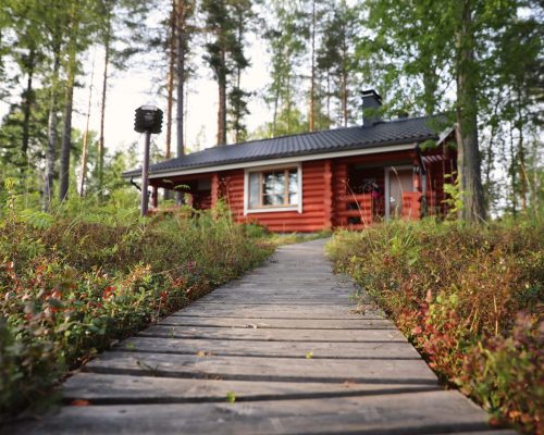 https://www.visitkarelia.fi/files/vk-harri-tarvainen-summercottage3-jpg-1.jpg