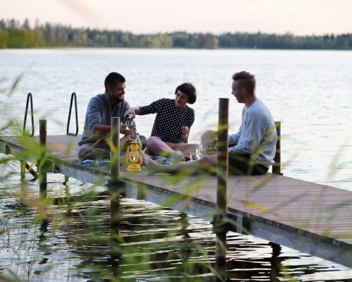 https://www.visitkarelia.fi/files/vk-harri-tarvainen-wharf2-jpg.jpg