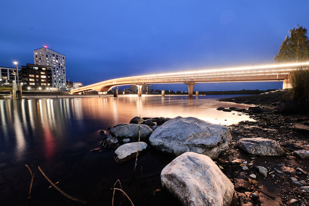 The_city_of_Joensuu_Ylisoutaja_brigde_photographer_Lev_Karavanov-1