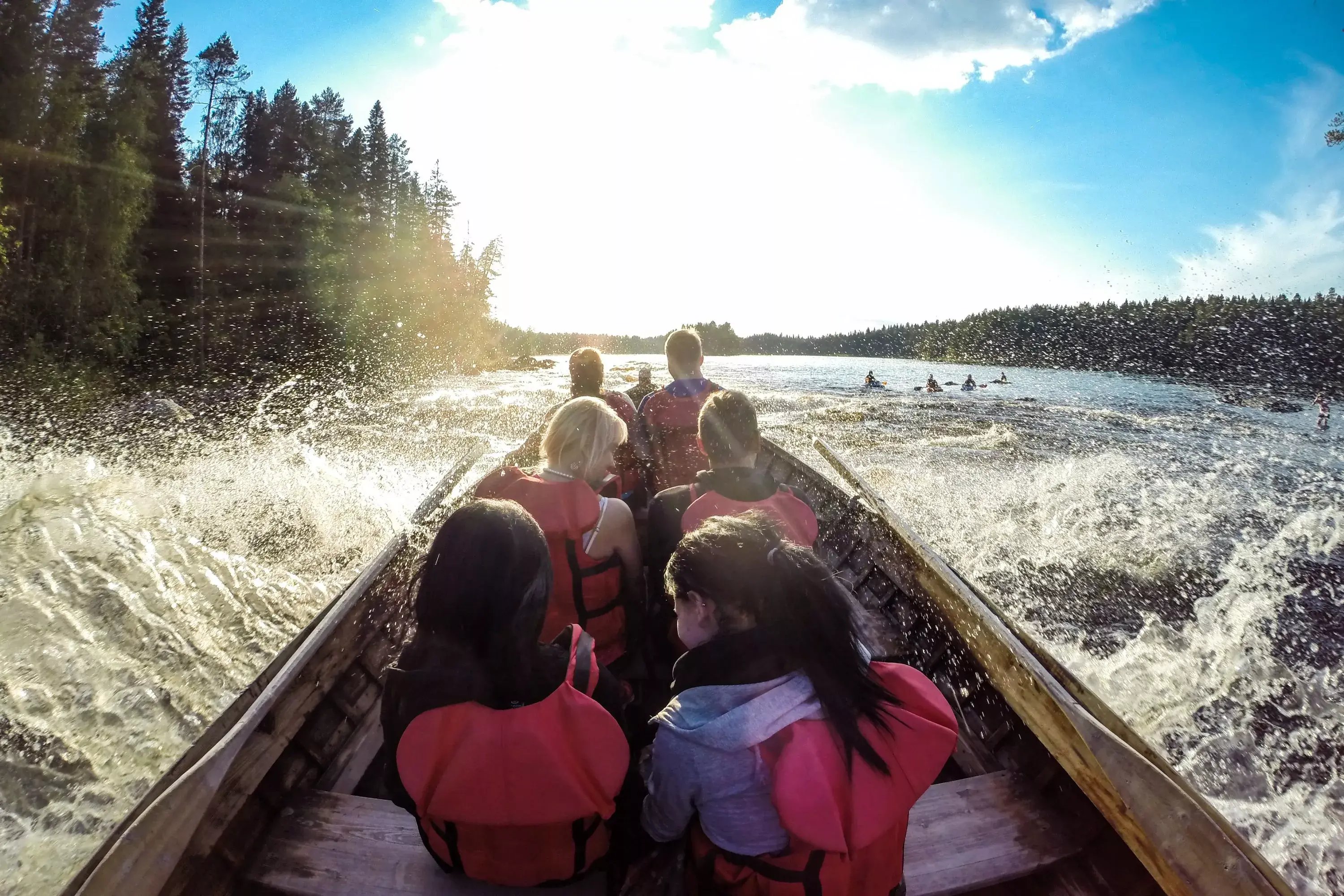 day-11-ruunaa_rafting_jarno_artika_vk-3000x2000-c-center