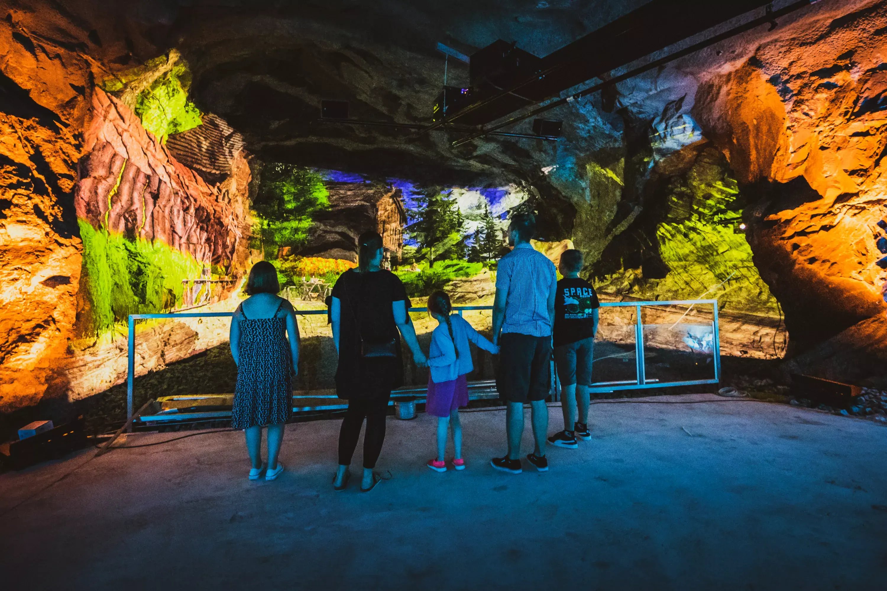 day-3-saimaa-art-cave-retretti-3000x2000-c-center